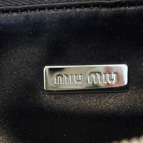 Miu Miu Sequin Wristlet clutch - Picture 5 of 8